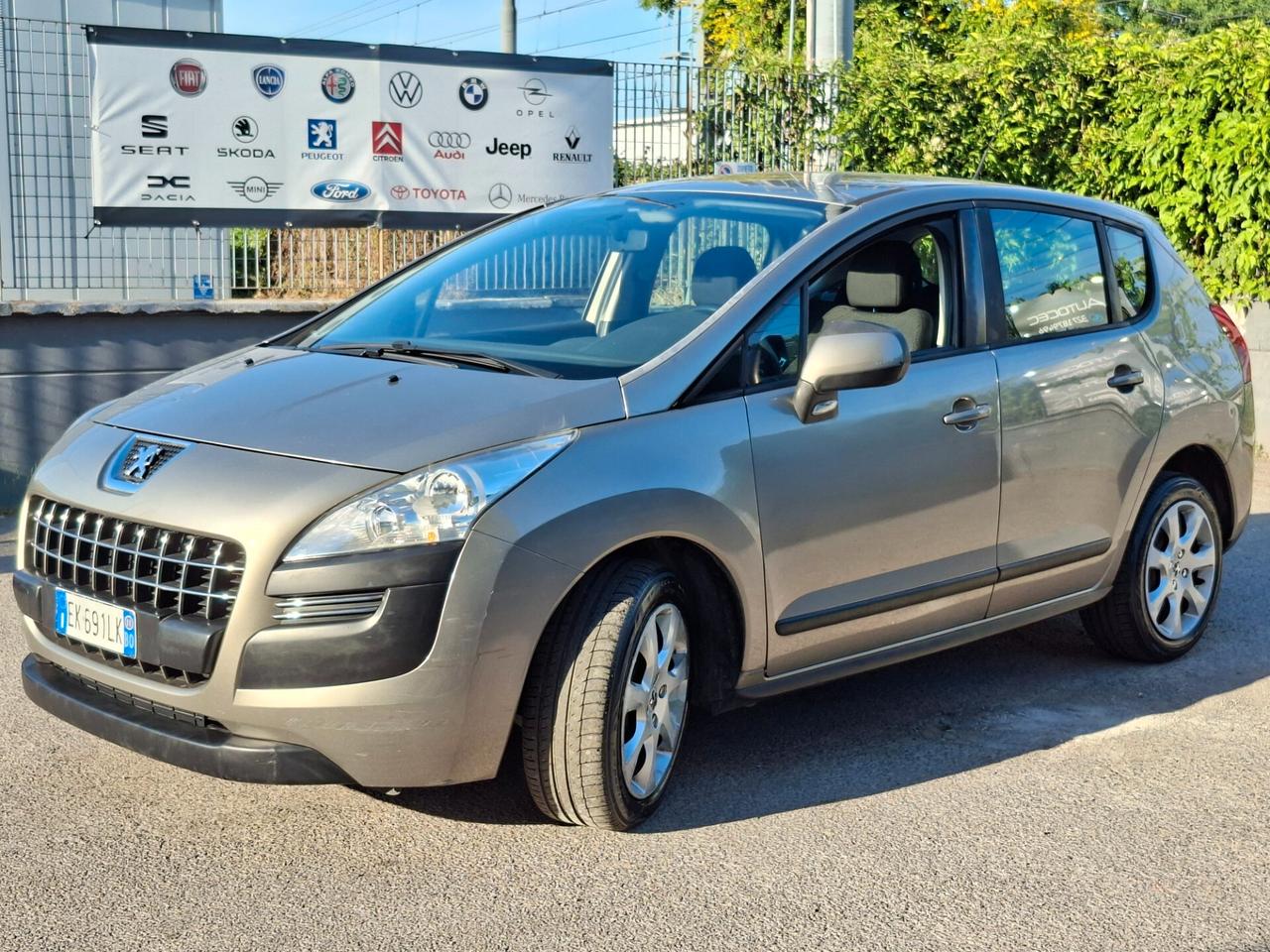 Peugeot 3008 1.6 HDi 112CV Business
