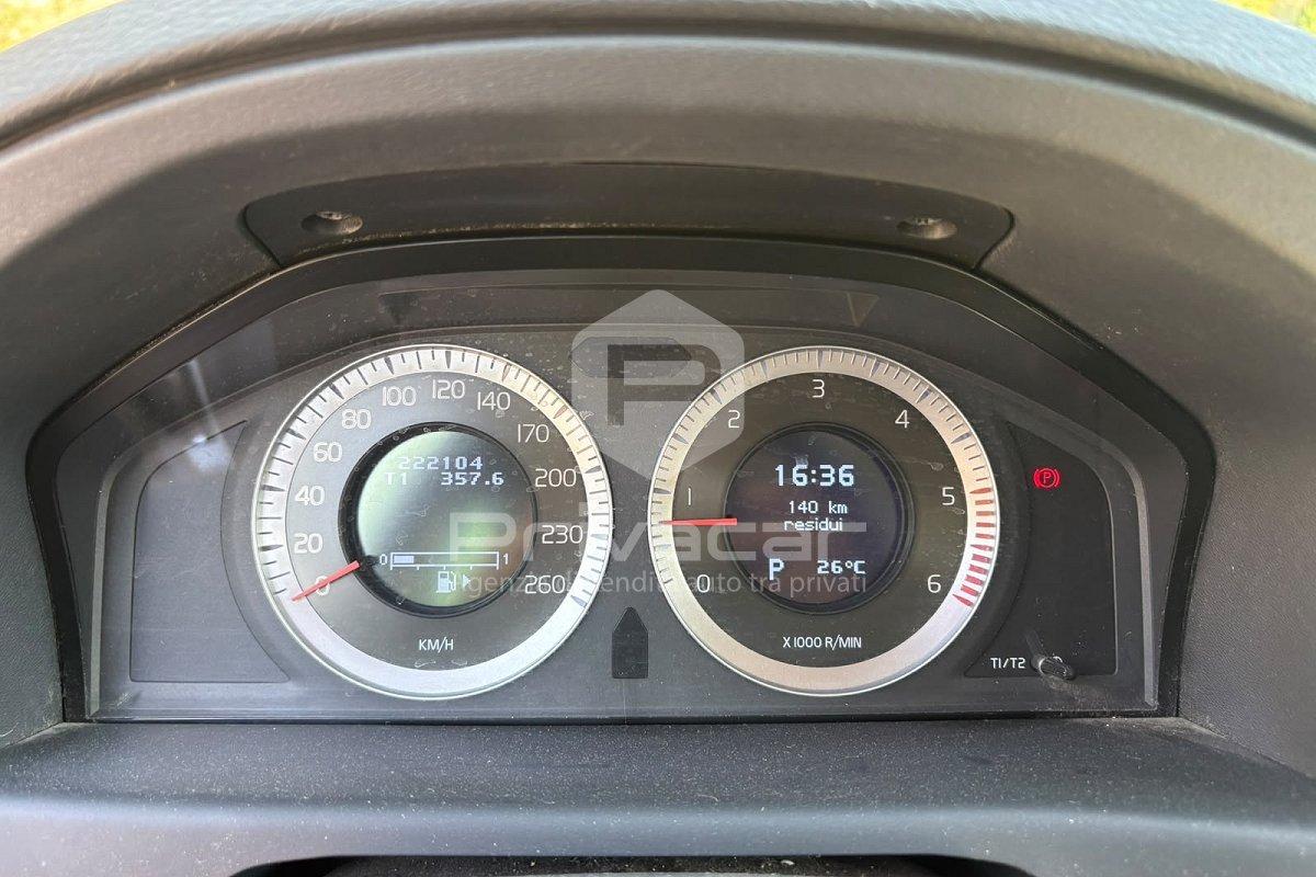 VOLVO XC70 D5 205CV AWD Geartronic Momentum