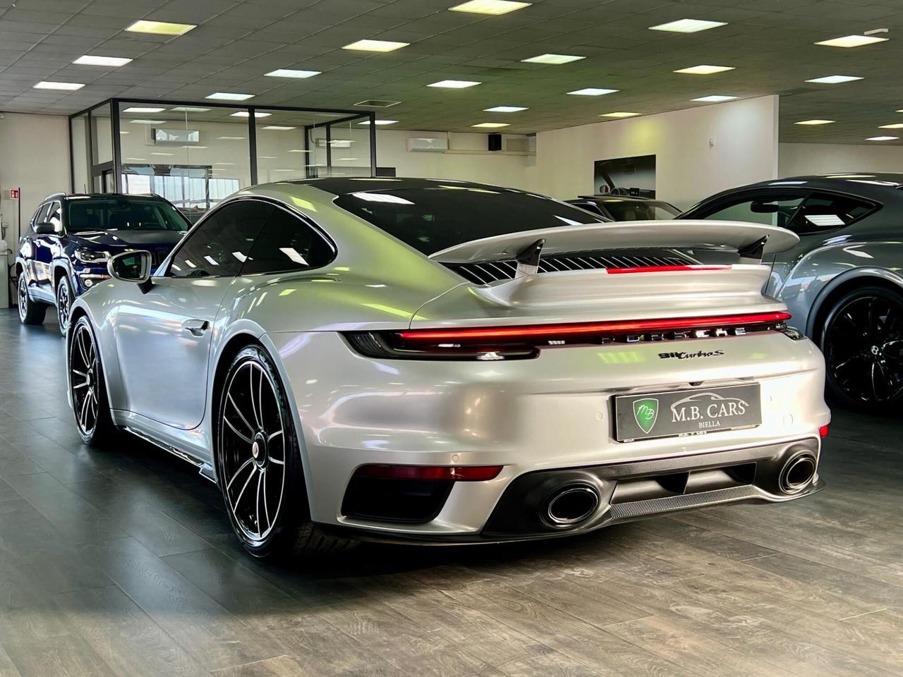 Porsche 911 992 Coupe 3.7 Turbo S auto