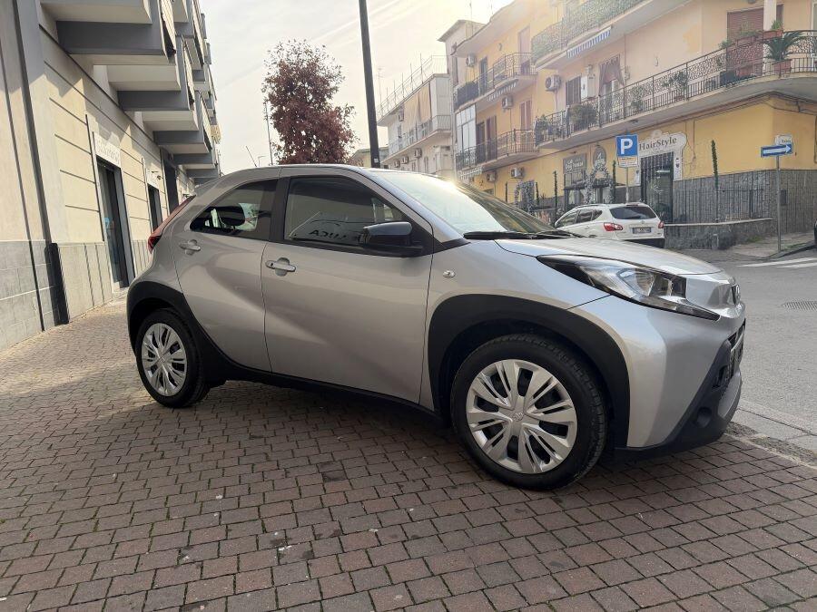 TOYOTA AYGO X 1.0 AUTOMATICA LOUNGE CERTIFICATA