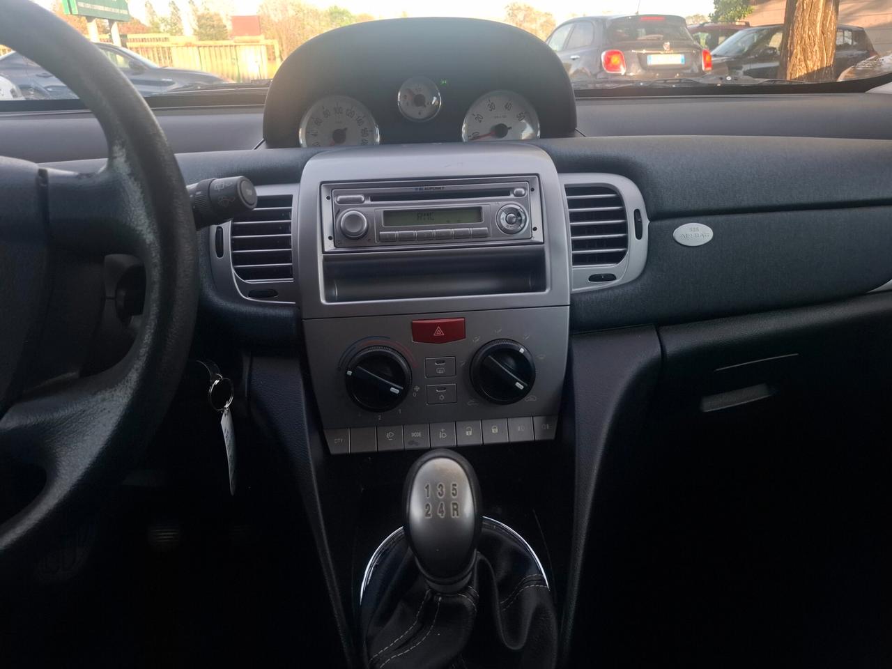 Lancia Ypsilon 1.2 69 CV Elle