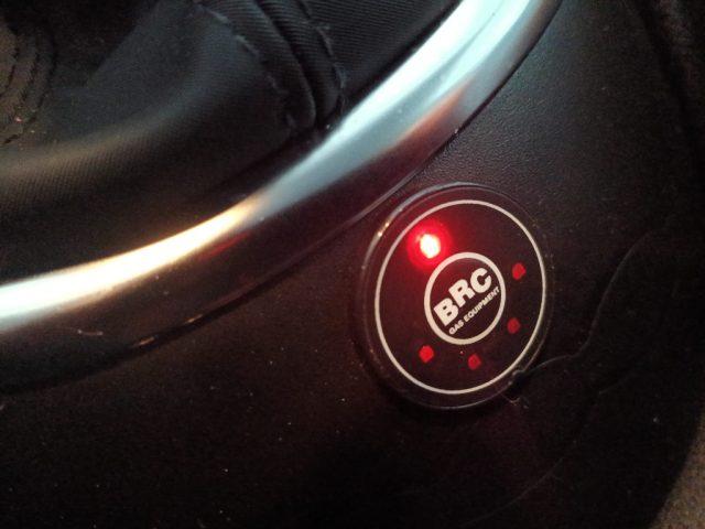 FIAT 500L 1.4 95 CV S&S Cross GPL