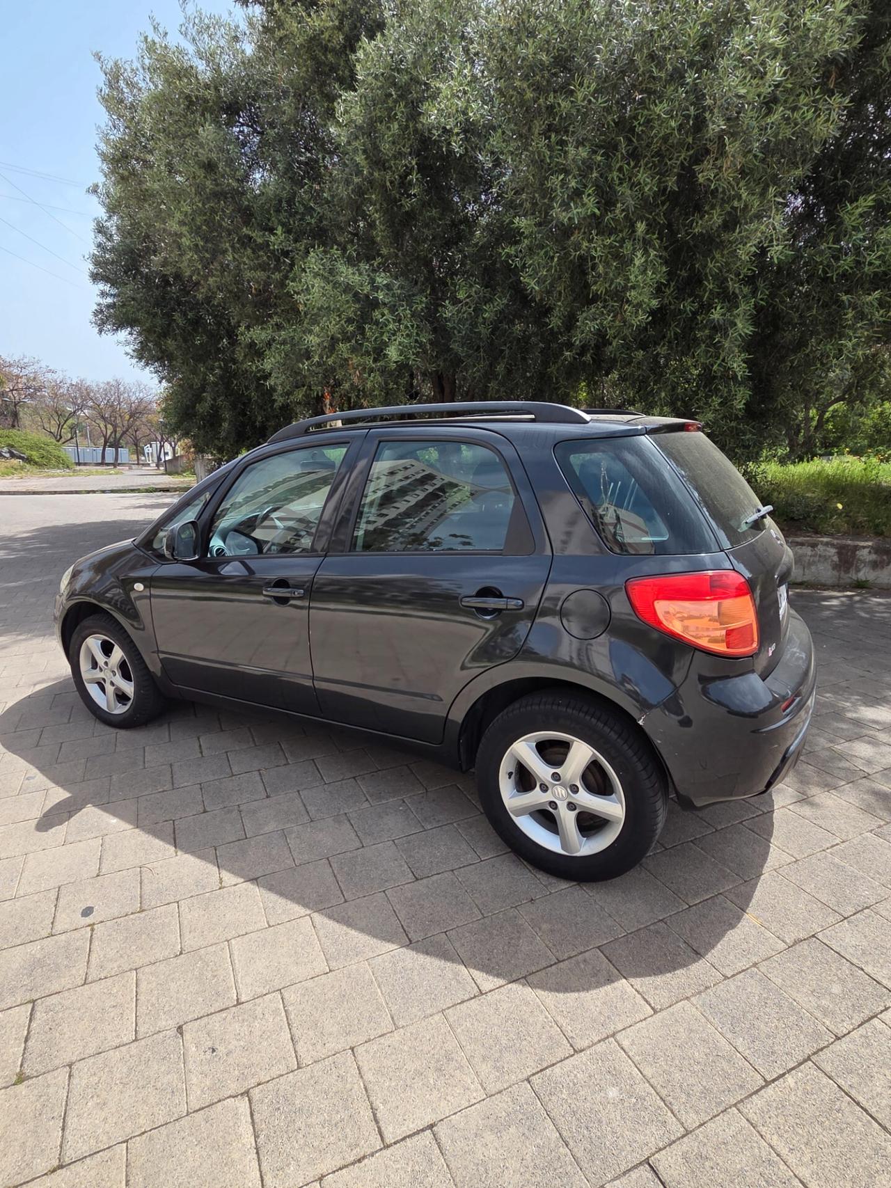 Suzuki SX4 1.9 DDiS 4WD Outdoor Line