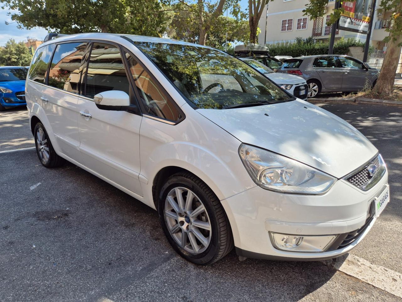 Ford Galaxy 2.2 TDCi 175 CV Ghia DPF