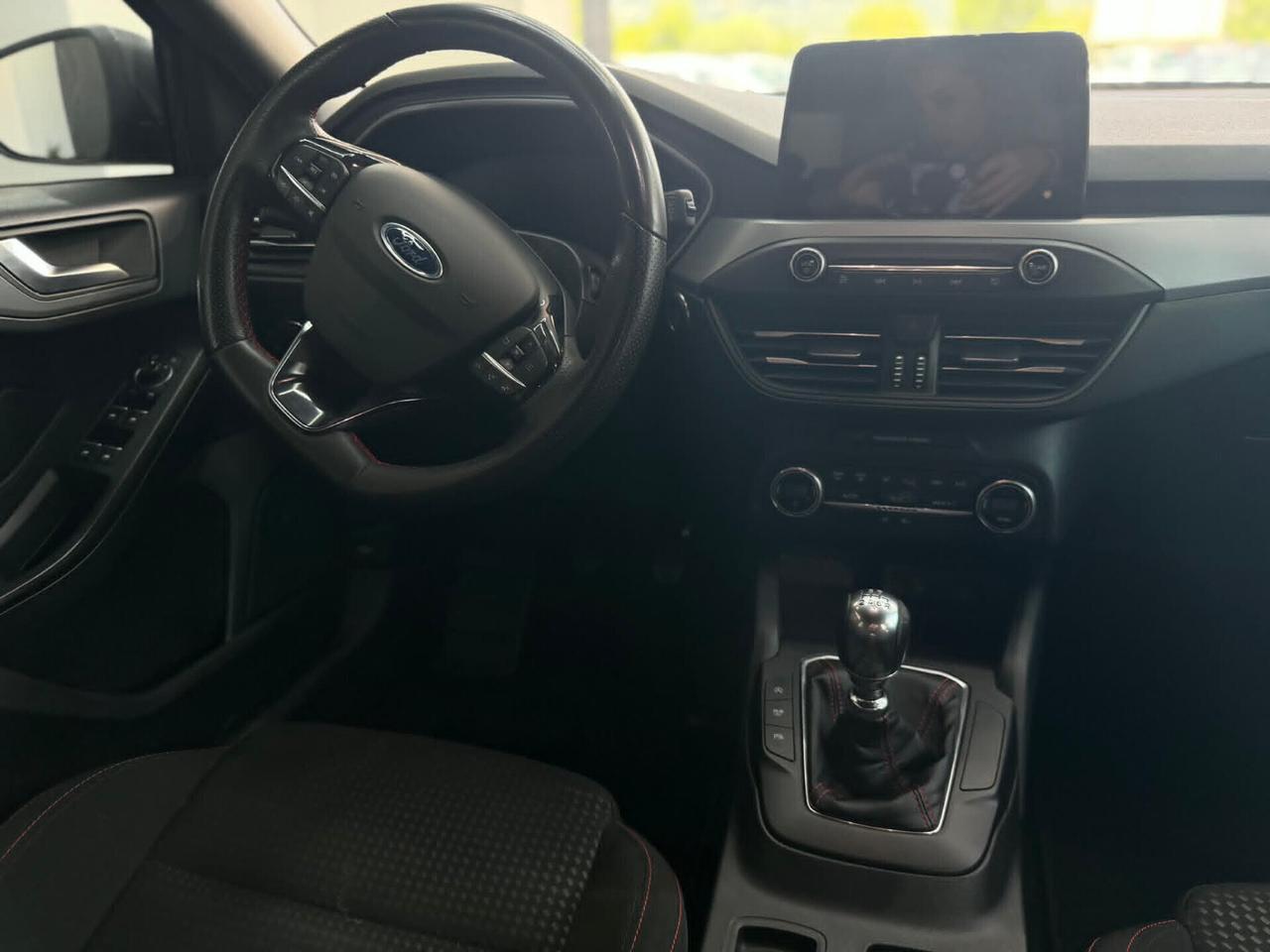 Ford Focus 1.0 EcoBoost 125 CV 5p. ST Line Garanzia Casa Madre UNICOPROPRIETARIO