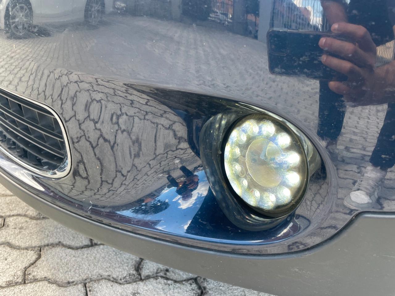 Mini Cooper D Countryman Mini Countryman 1.6 all4 XENON+AMBIENT+CLIMA AUTO