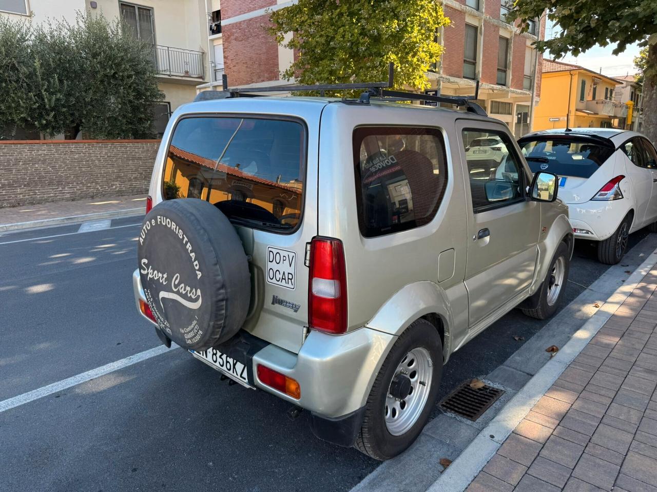 Suzuki Jimny 1.3i 16V cat 4WD JLX