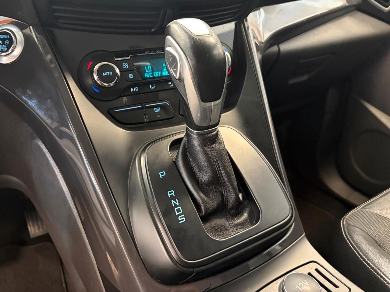 Ford Kuga 2.0 TDCI 150 CV S&S 4WD Powershift Titanium