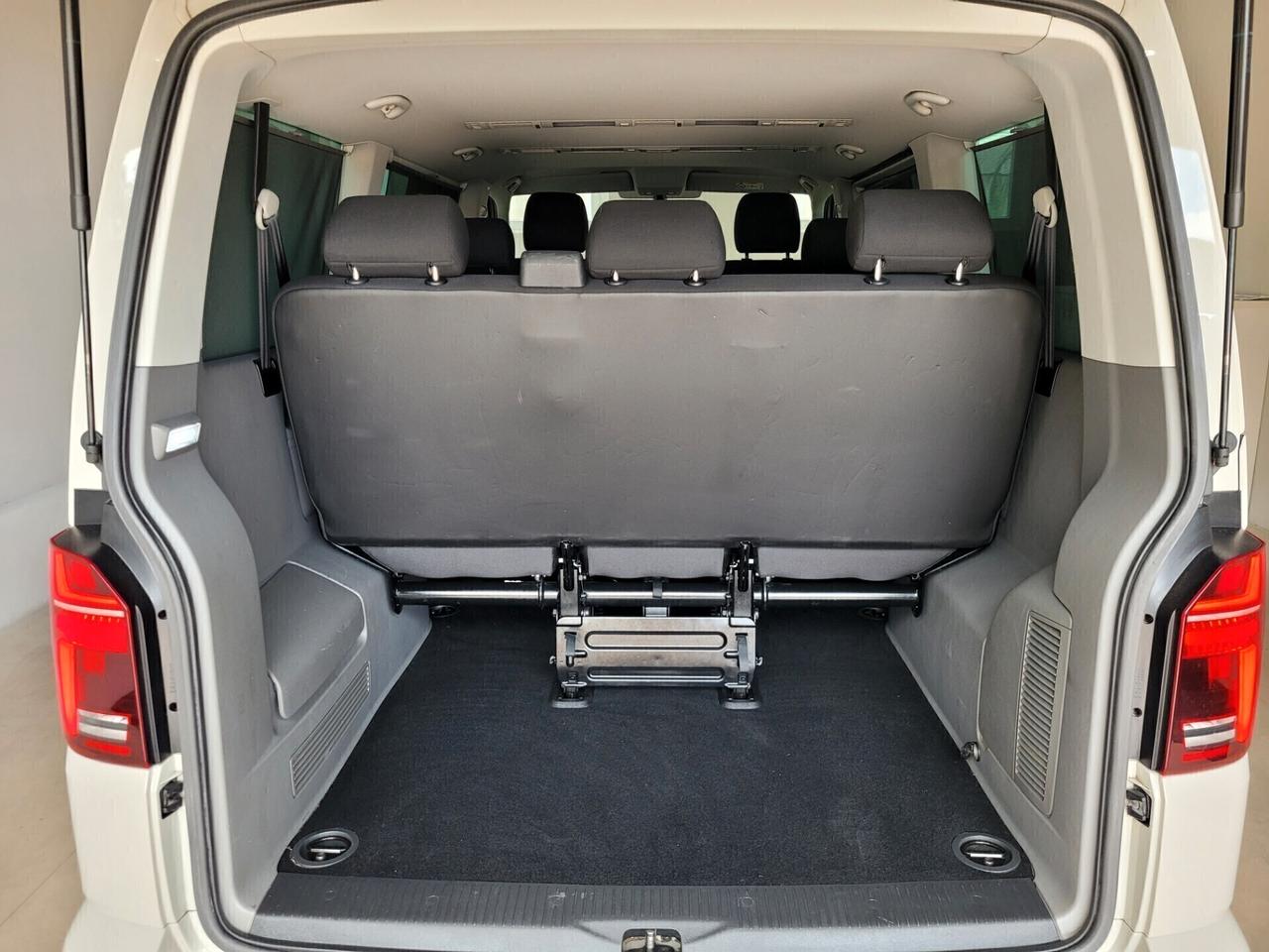 Volkswagen Caravelle 2.0 TDI AUT. 8 POSTI CARPLAY NAVI FULL-LED