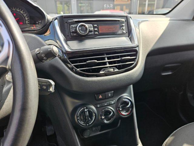 PEUGEOT 208 1.4 8V HDi 68CV 5p.