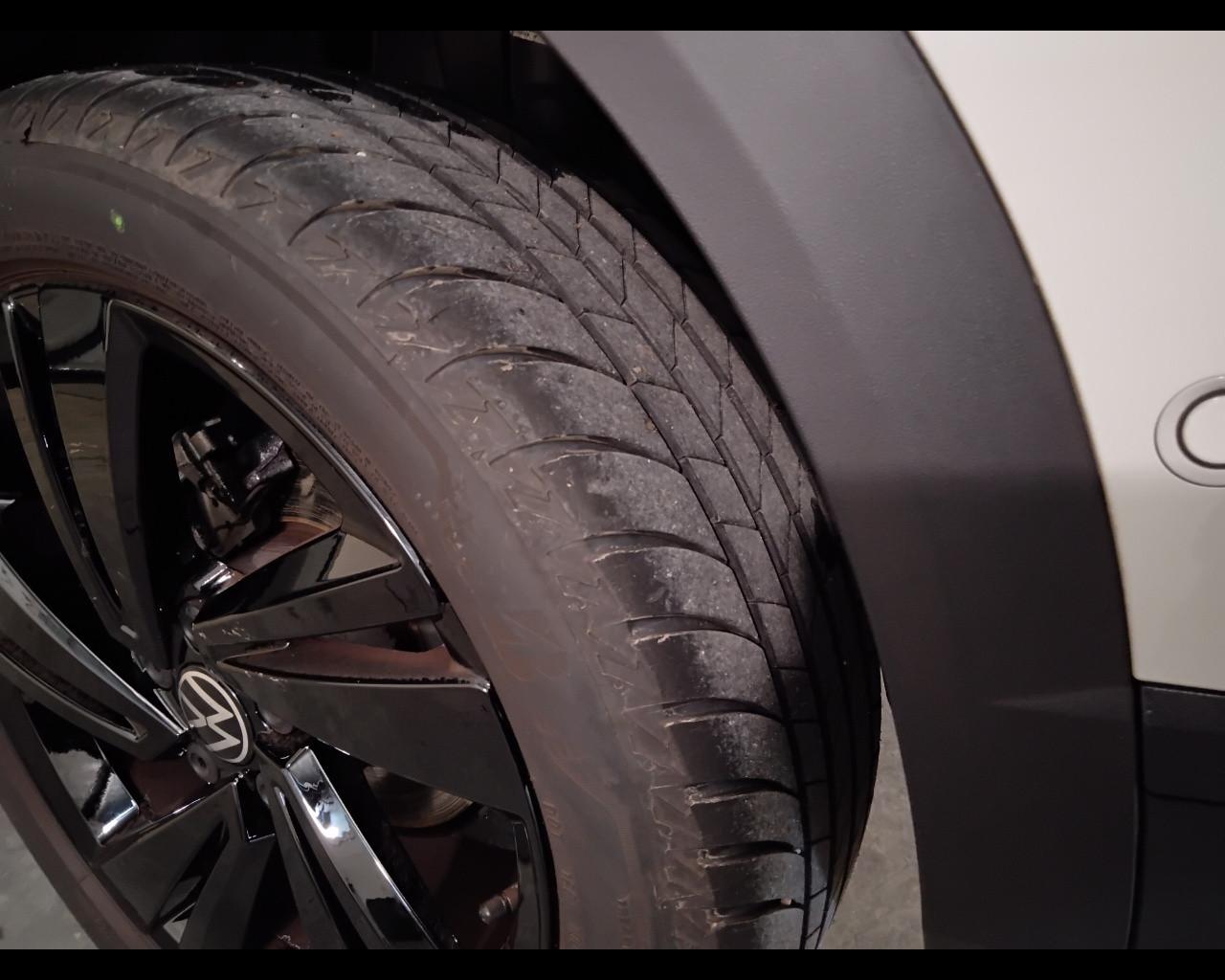 VOLKSWAGEN T-Roc I 2022 - T-Roc 1.0 tsi Sport 115cv