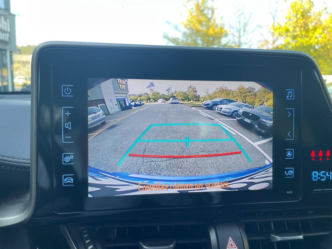Toyota C-HR 1.8 Hybrid*Automatik*Naopatentati*Solo 50000km