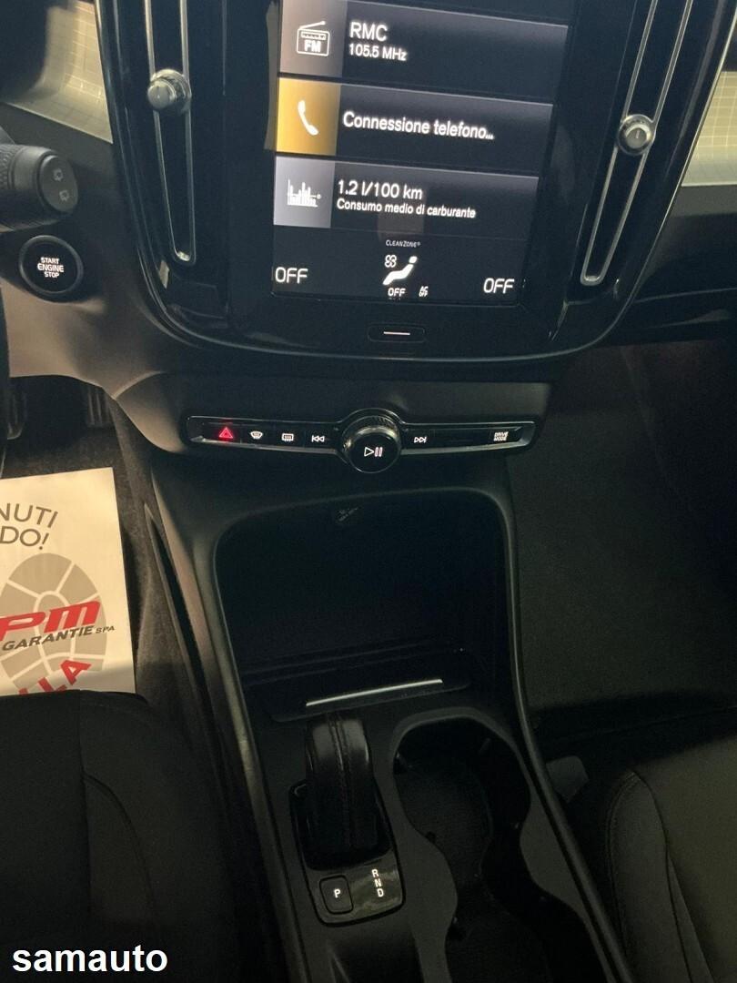 Volvo XC40 1.5 Benzina T2 Momentum auto N1 2021