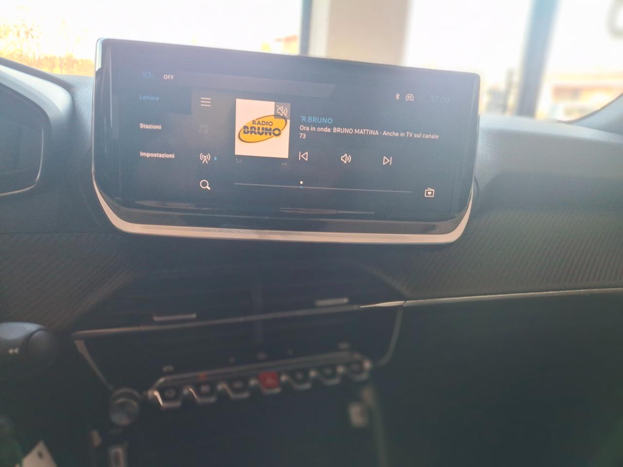 Peugeot 2008 1.2 Turbo Edition