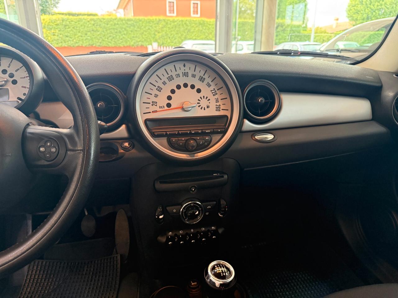 Mini Mini. Hatchback 1.6 NEOPATENTATI !!