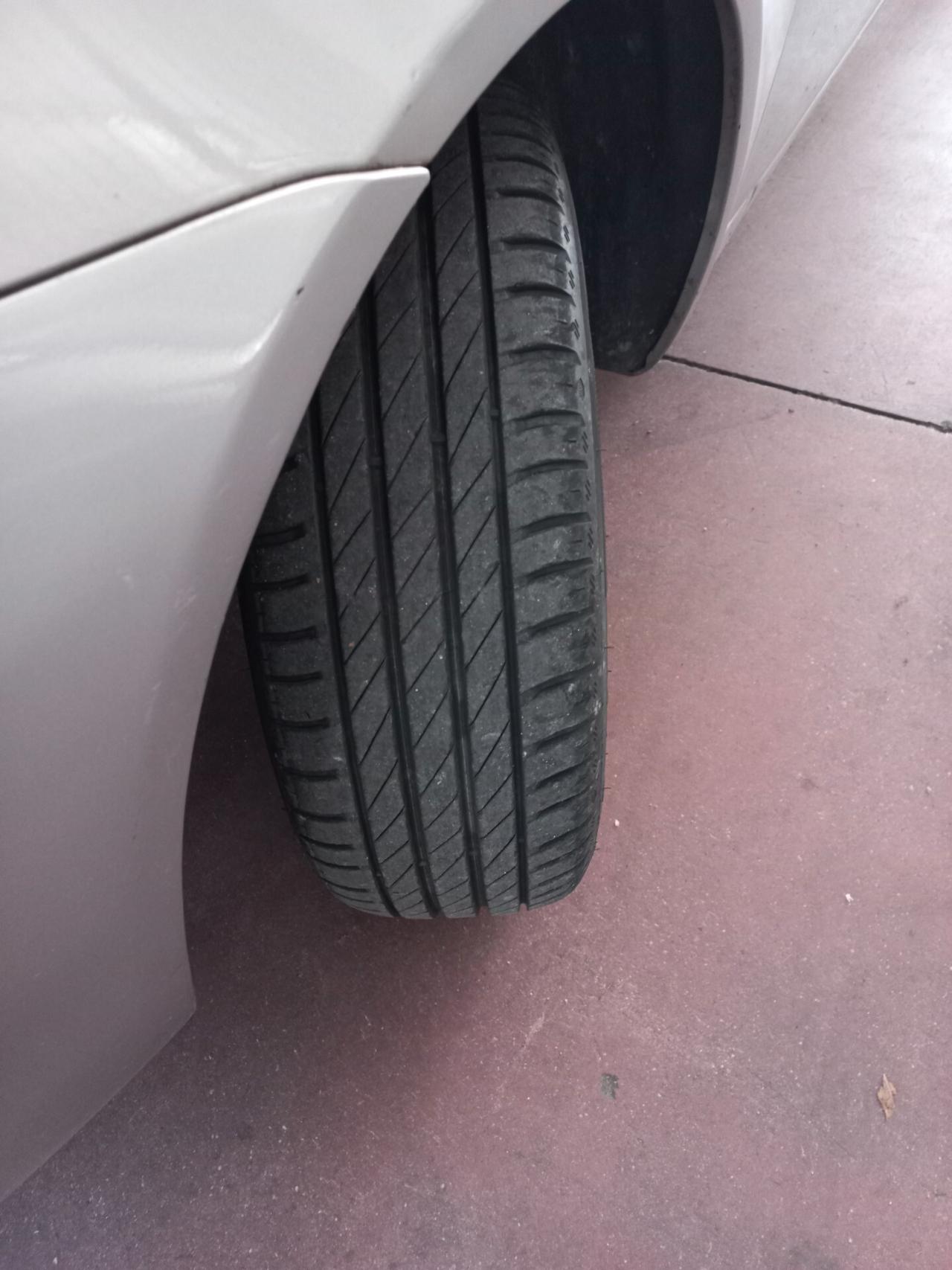 Fiat Punto 1.2i cat 3 porte ELX