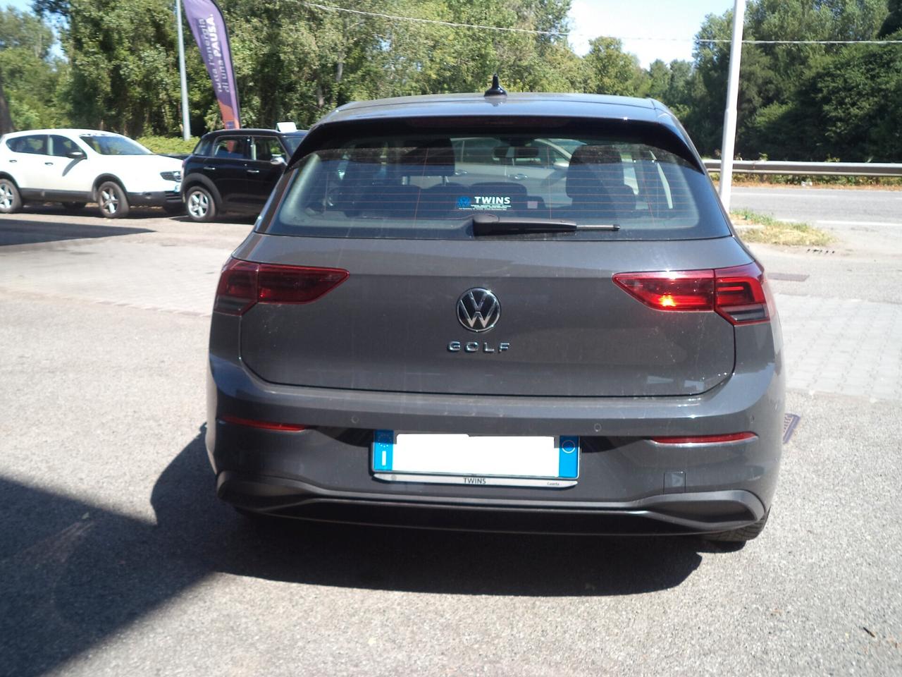 Volkswagen Golf 8 1.0 TSI EVO Life OK NEOPATENTATI