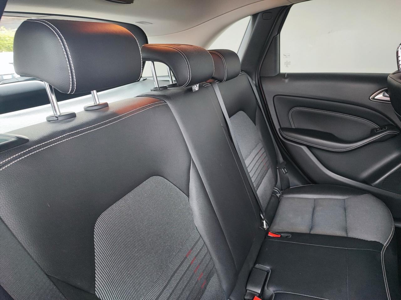 Mercedes-benz B 180 d Automatic Premium