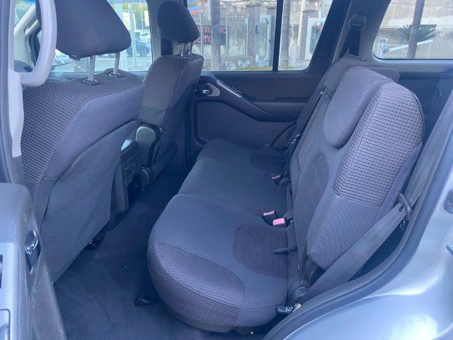 NISSAN Pathfinder 2.5 dCi SE 7 POSTI