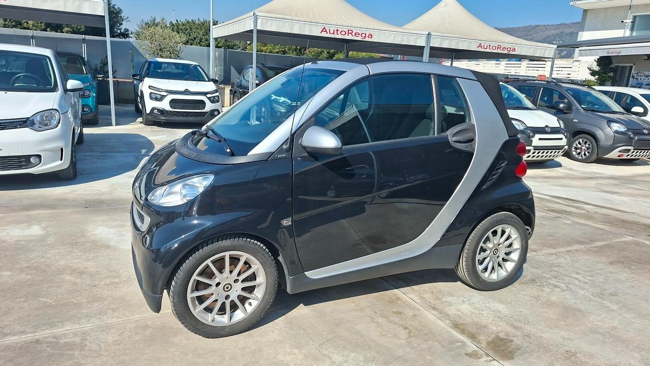 Smart ForTwo 1000 62 kW cabrio passion