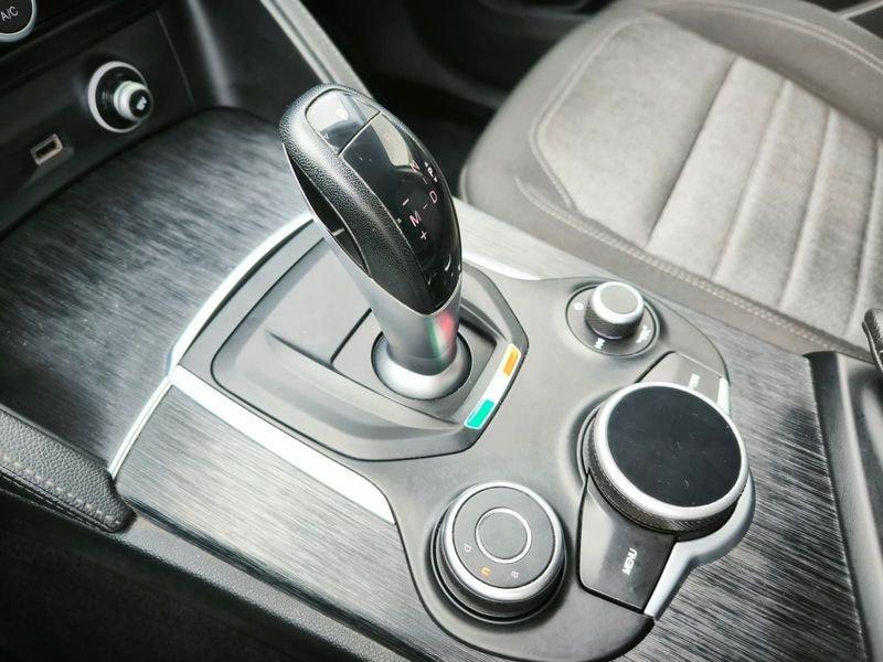 Alfa Romeo Stelvio 2.2 TD 190CV AT8 Q4 Executive