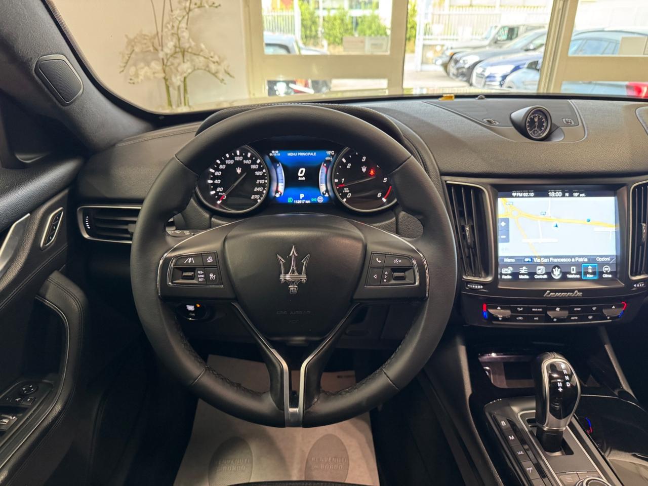 MASERATI LEVANTE V6 275 CV AWD GRANLUSSO / TETTO