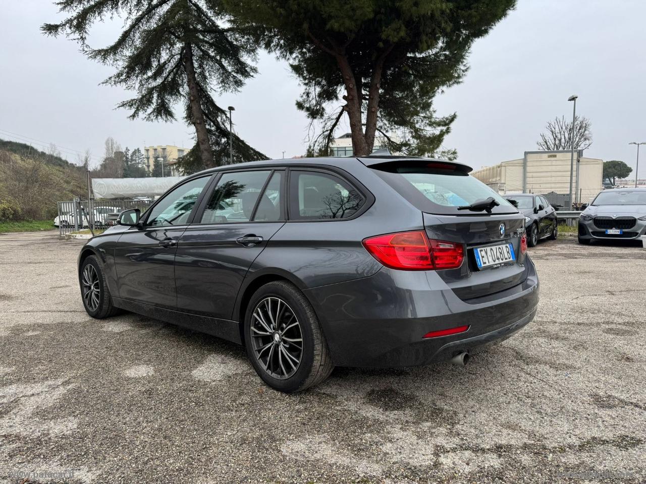 BMW 320d Touring Business aut.