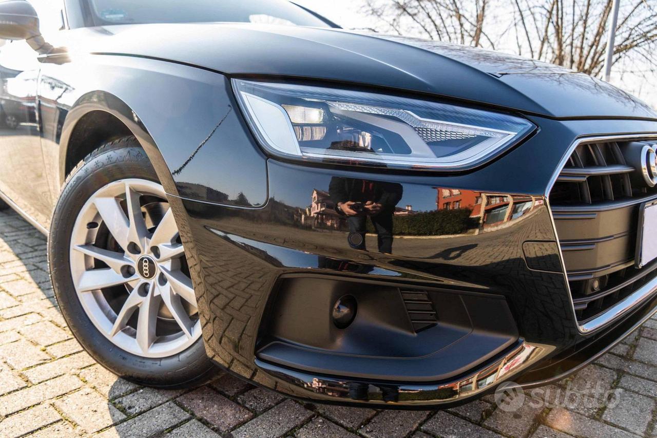 Audi A4 Avant 35 TDI Hybrid 163CV S Tronic MHEV -