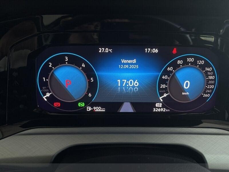 Volkswagen Golf 8 2.0 TDI SCR LIFE DSG 115 CV