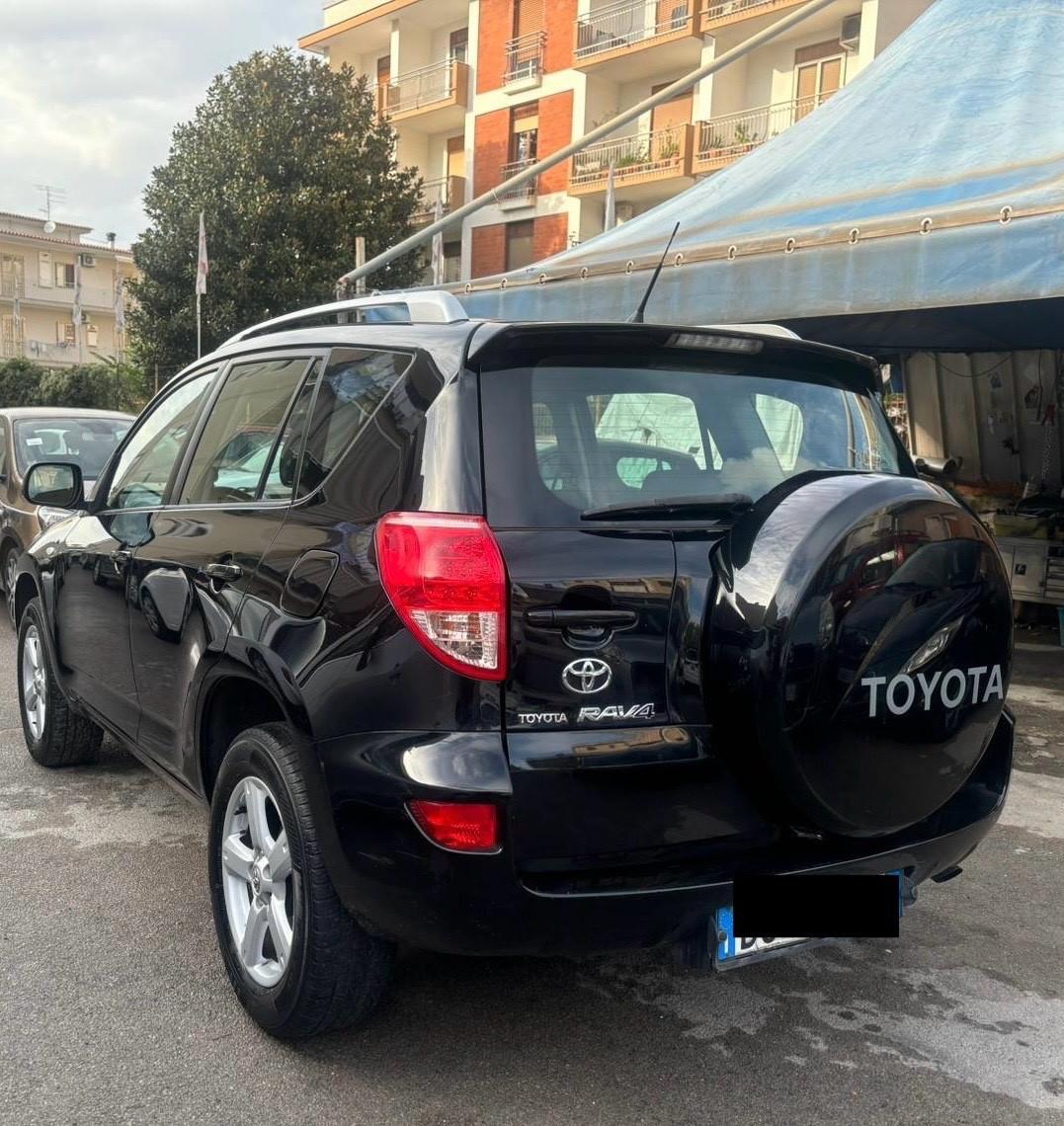 Toyota RAV4 2.2 D-4D 136Cv 4X4 *LUXURY* 2009