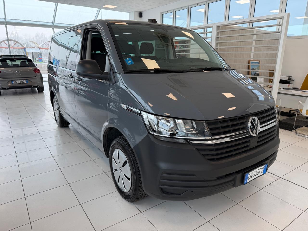 Volkswagen Caravelle 2.0 TDI 110CV PC Trendline 9 posti