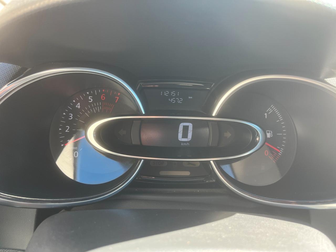 Renault Clio TCe 12V 90 CV GPL 5 porte Moschino Intens