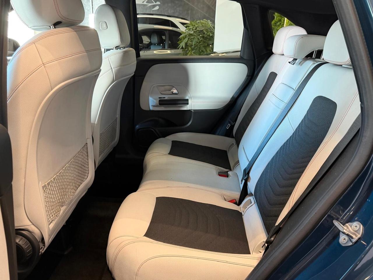 MERCEDES-BENZ CLASSE B180 SPORT 1.5 116CV PELLE NAVI CAM ANNO 2020