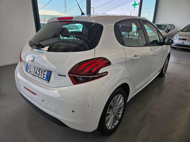 Peugeot 208 208 I 2015 3p 1.2 puretech Allure gpl 82cv
