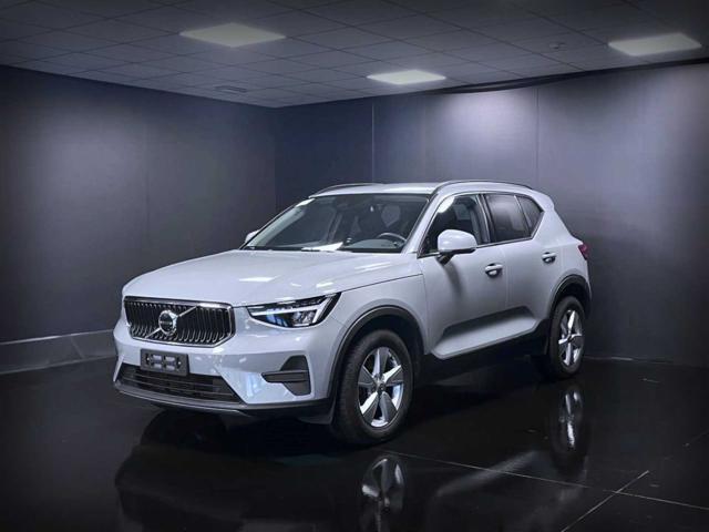 VOLVO XC40 T2 automatico Essential Prezzo REALE