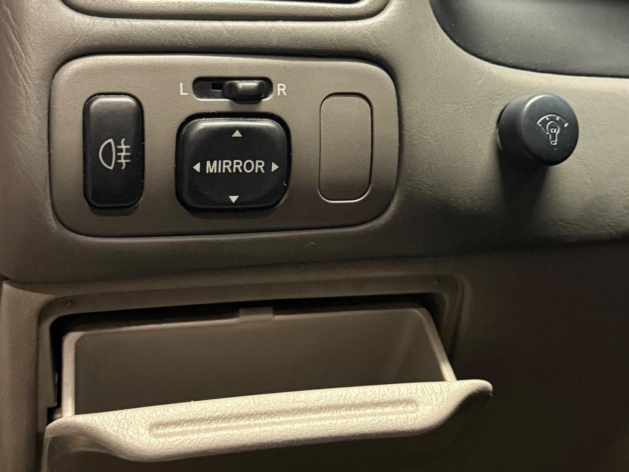 MERAVIGLIOSA TOYOTA COROLLA CON SOLI 72.565 KM