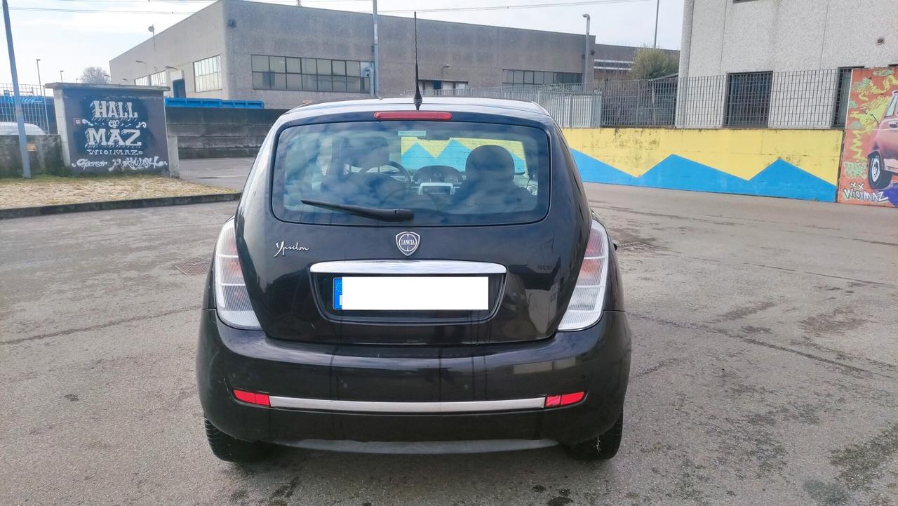Lancia Ypsilon 1.2 bz 69CV NEOPATENTATAI - 2011