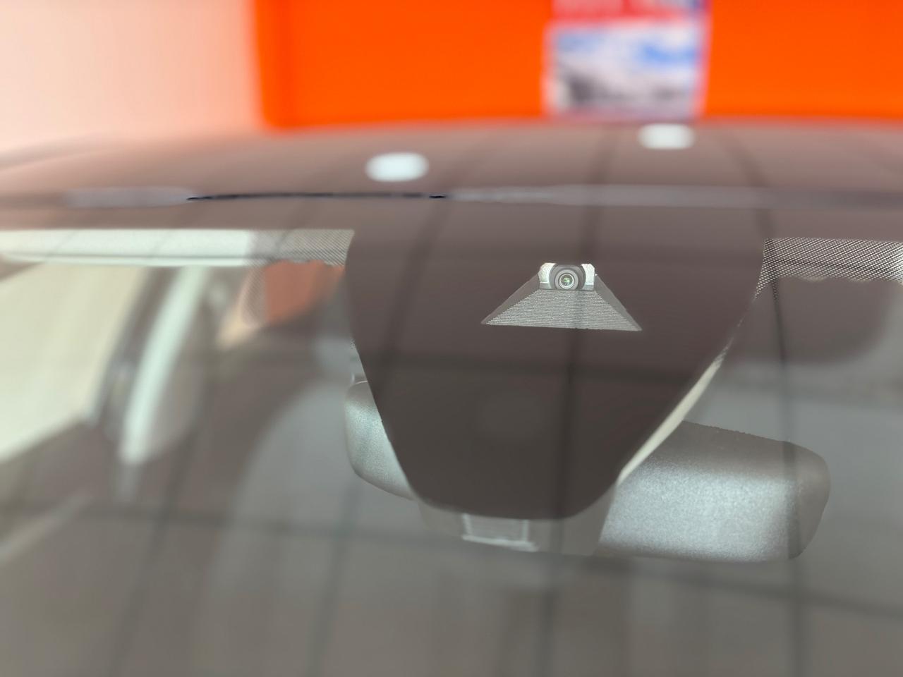 Volkswagen Golf 1.0 110 cv TSI EVO Life permute finanziamenti