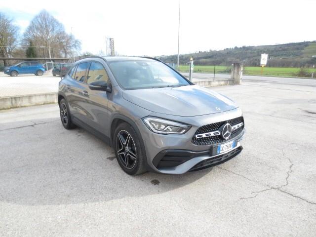 Mercedes-benz GLA 200 d Automatic Premium + TETTO