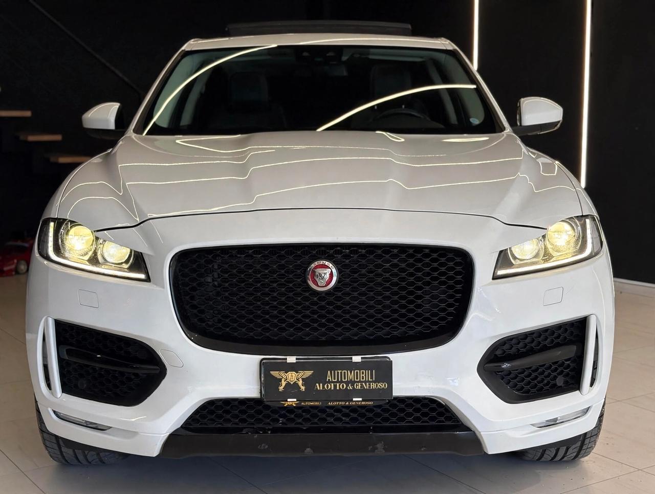 Jaguar F-Pace 3.0 D 300 CV AWD R-Sport