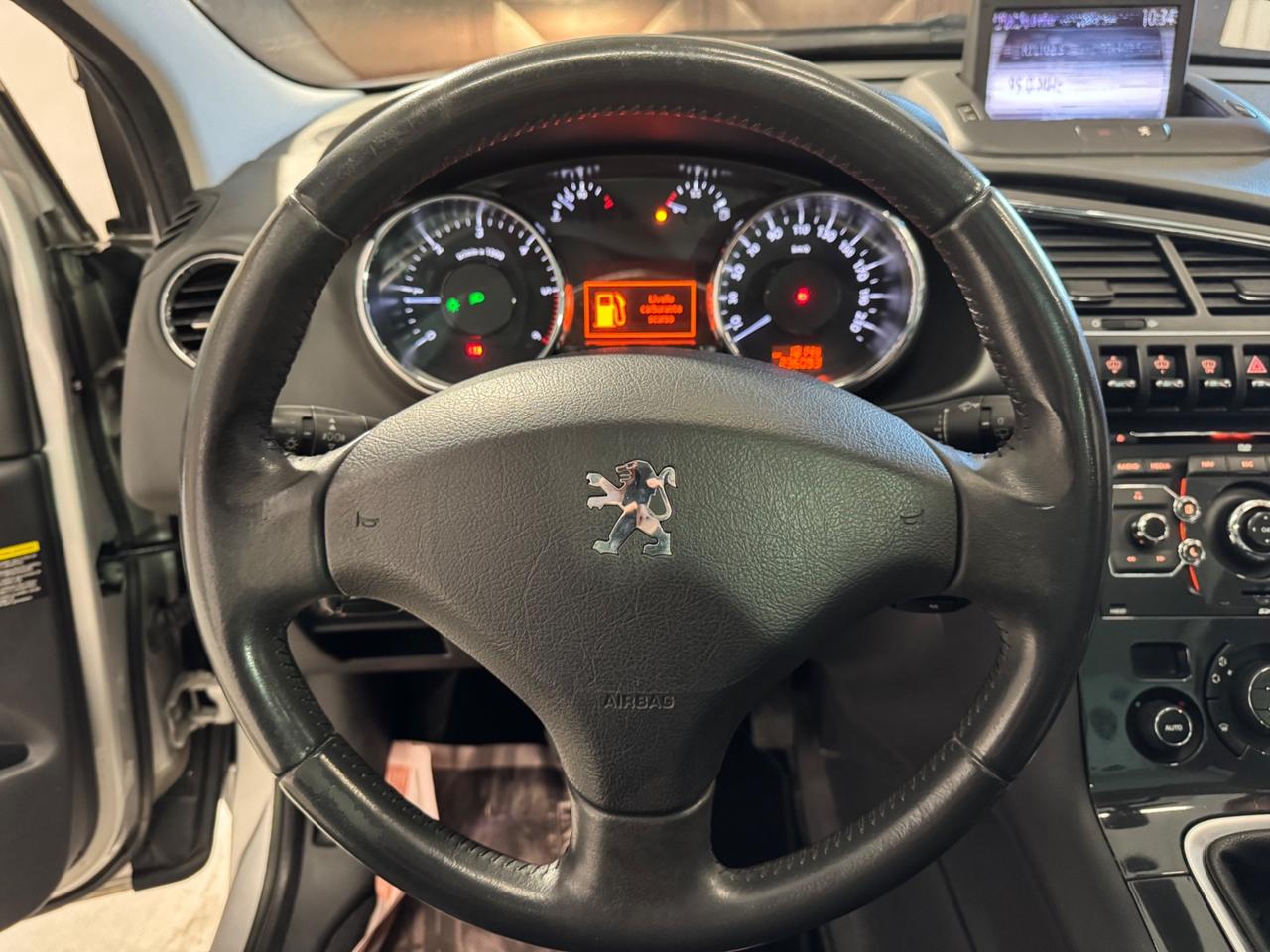 Peugeot 3008 2.0 HDi 150CV Business