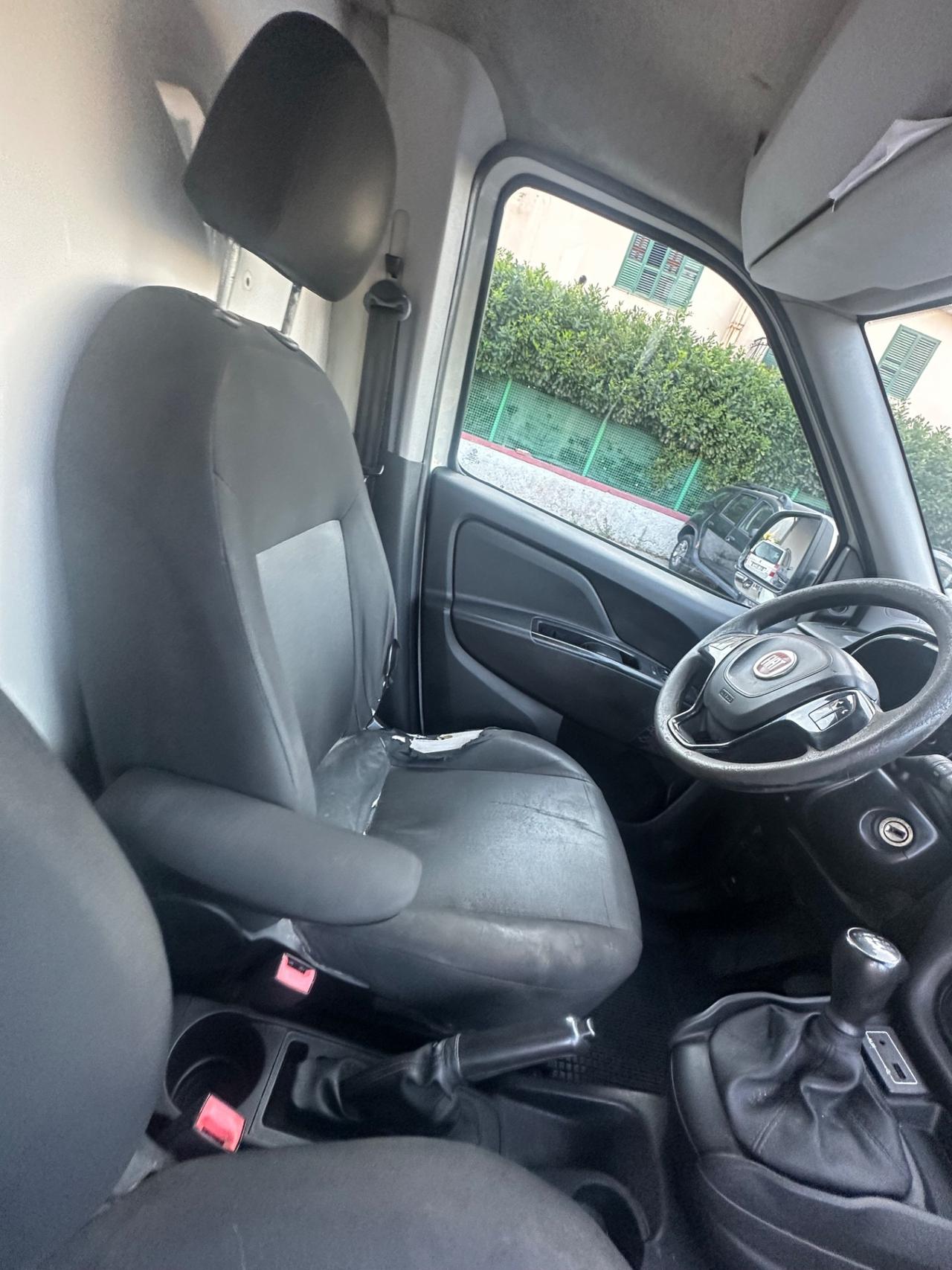 Fiat Doblo coibentato
