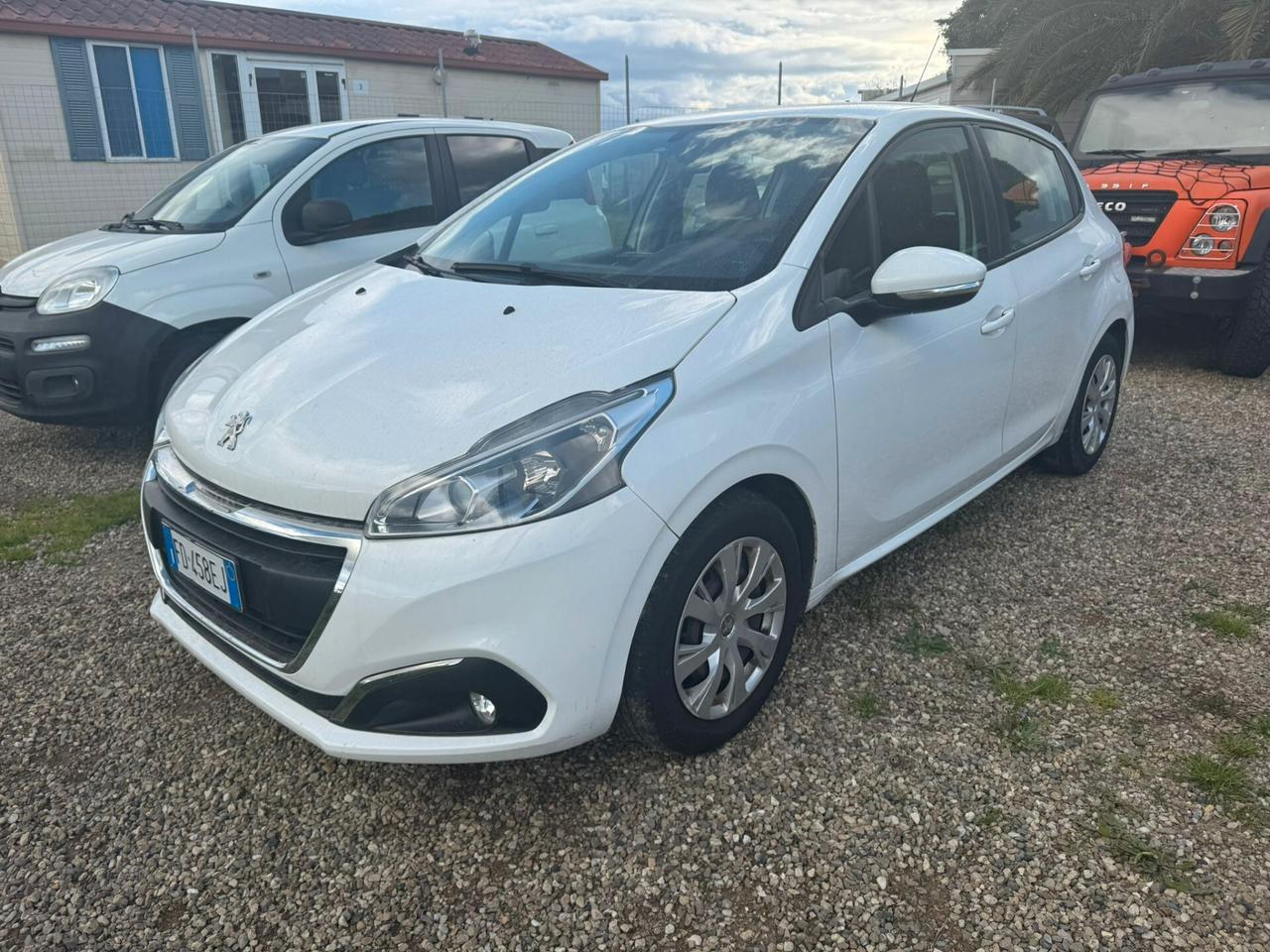 Peugeot 208 BlueHDi 75 5 porte Mix