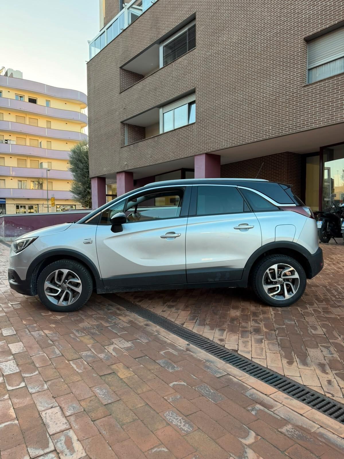 Opel Crossland X