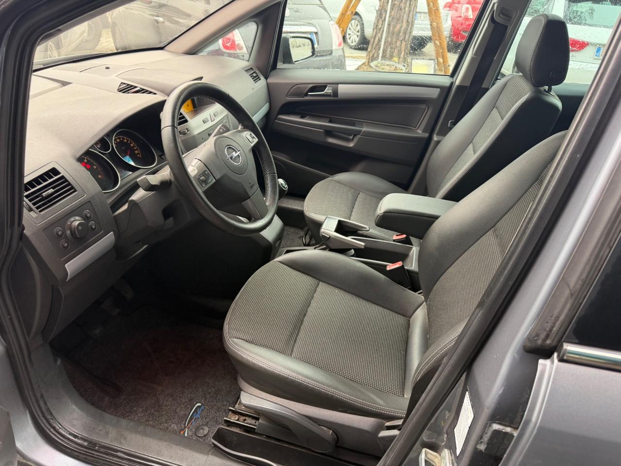 Opel Zafira 1.9 CDTI 7 Posti - 106.000 KM