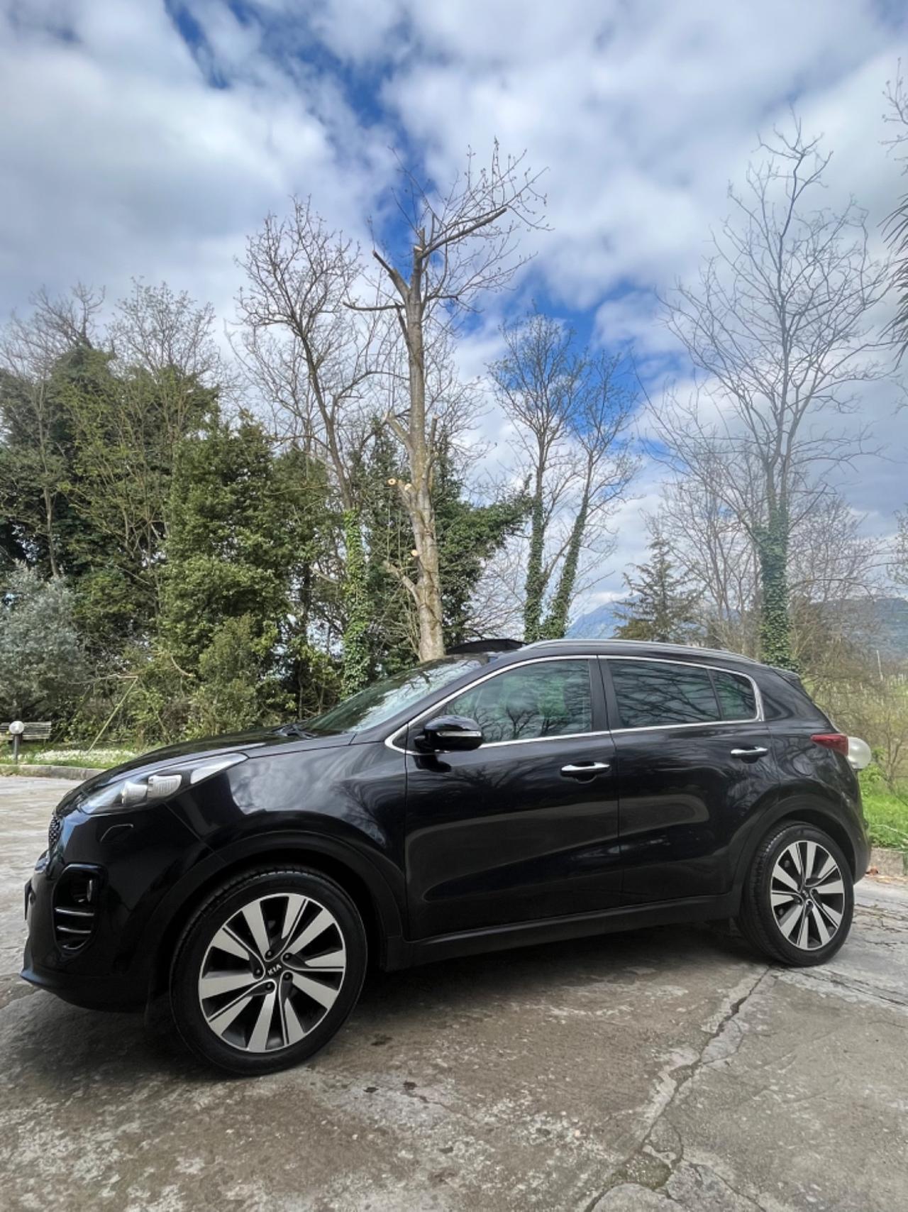 KIA SPORTAGE 1.7 GARANTITA 12 MESI UNICOPROPRIETARIO