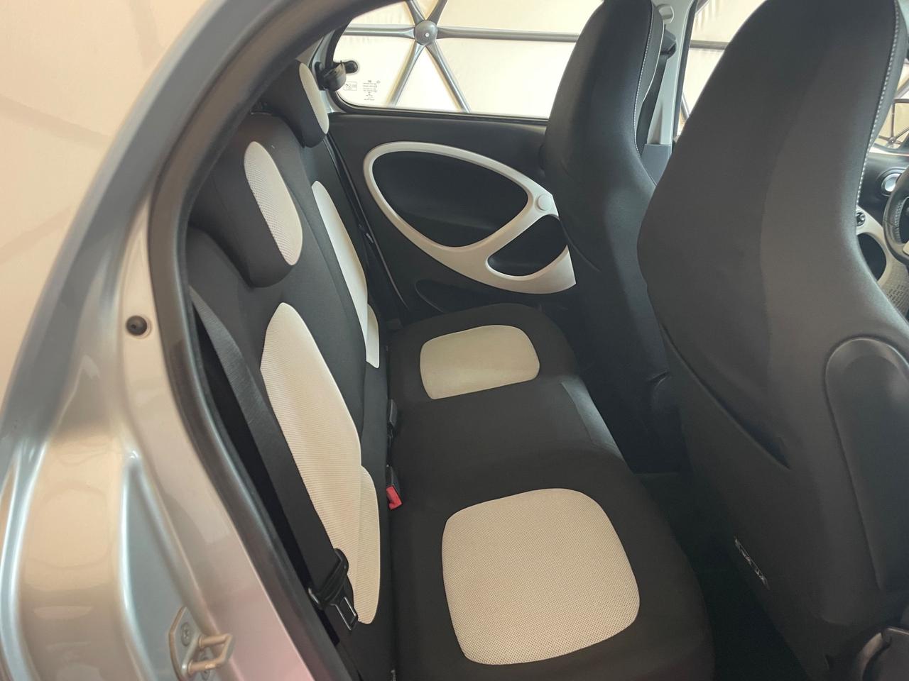 Smart ForFour 70 1.0 Prime