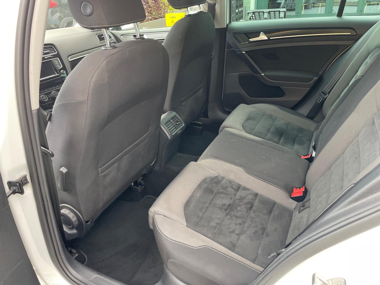 Volkswagen Golf 2.0 TDI 5p. 4MOTION*Tetto*Cerchi*