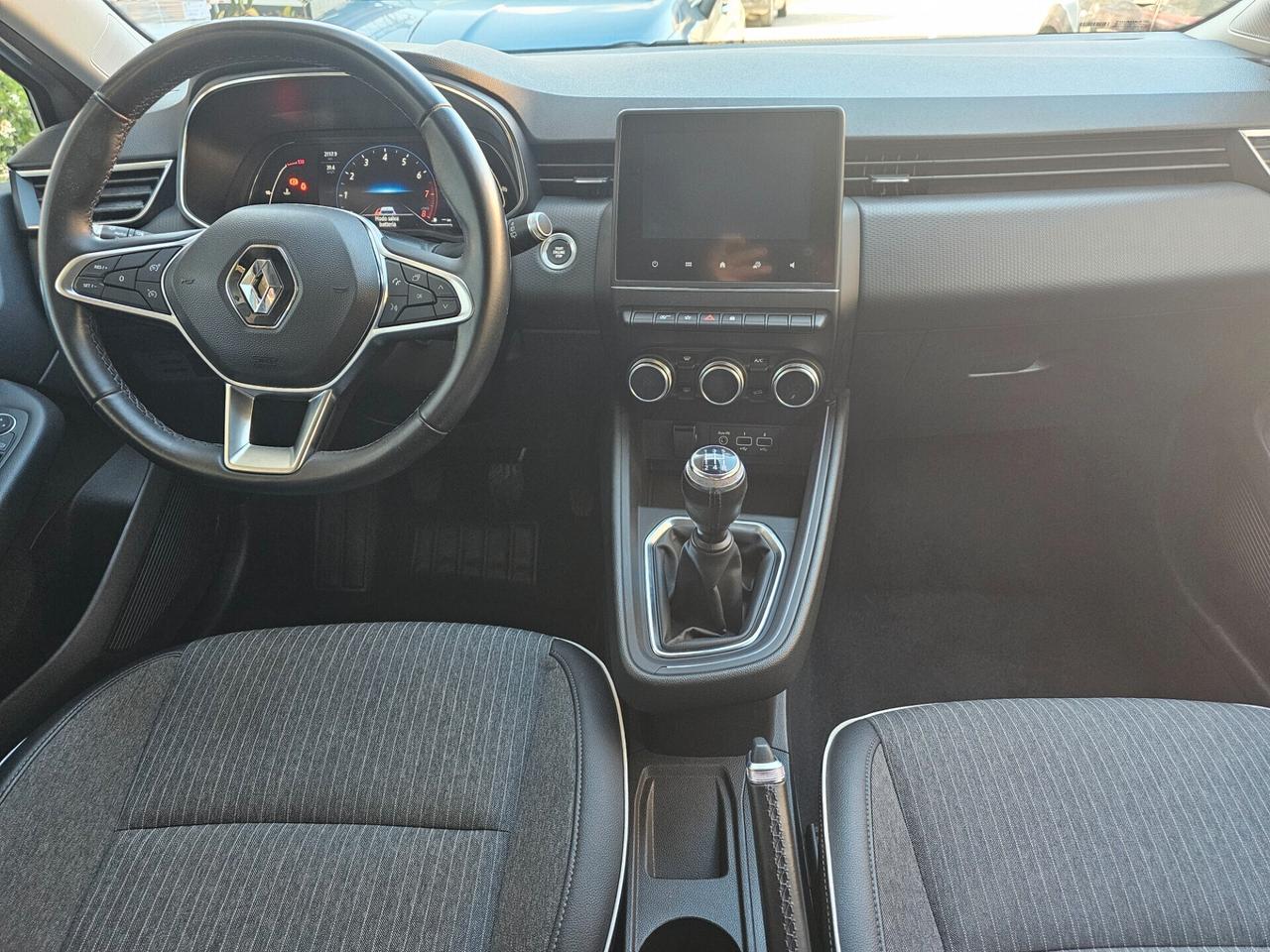 Renault Clio 1.0benzina TCe 100CV 5 porte Intens