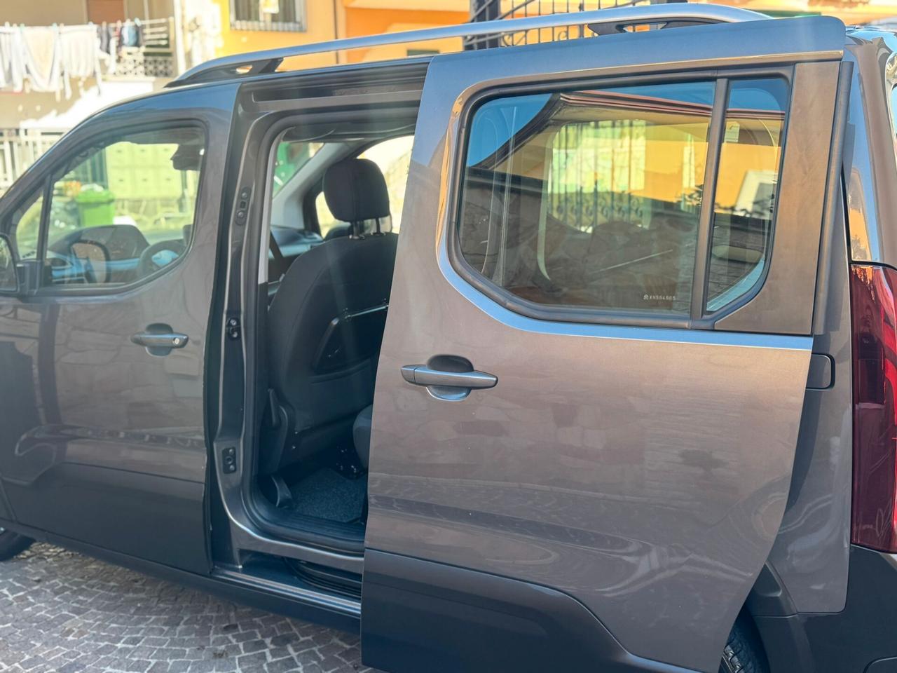 Peugeot Rifter BlueHDi 130 S&S EAT8 Allure Standard